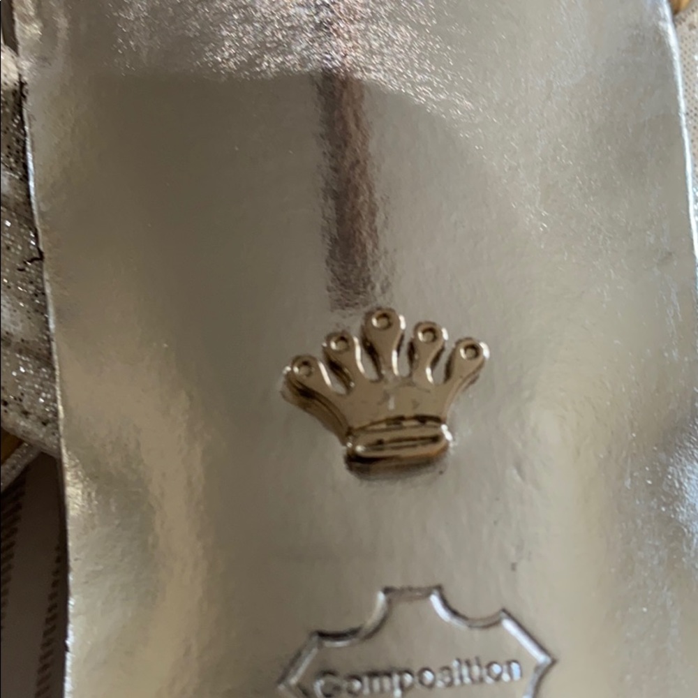 Sandals - Picture 4 of 5